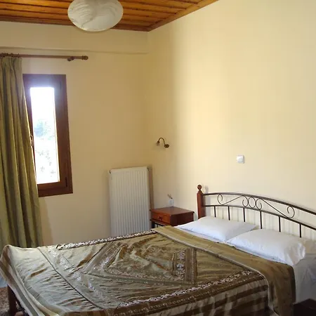 Guest house Pantos Kairou Karkalou