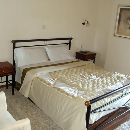 Pantos Kairou Karkaloú