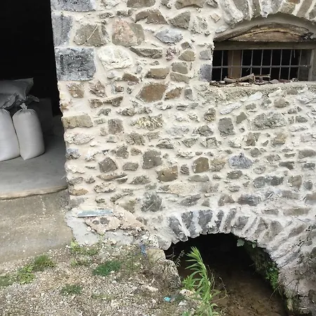 Casa de hóspedes Pantos Kairou Karkaloú