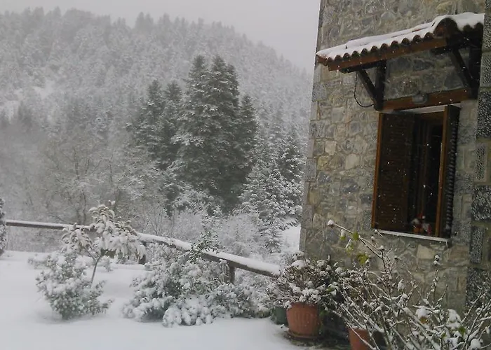 Pantos Kairou Gæstehus Karkaloú