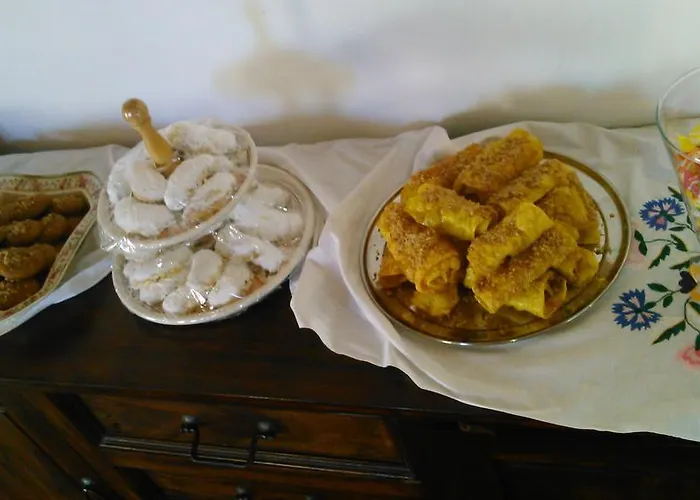 בית הארחה Pantos Kairou 3*