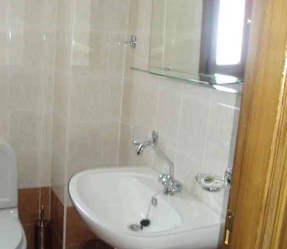 Pantos Kairou Gæstehus 3*